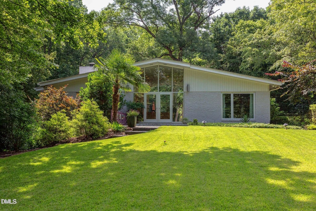 1908 S Lakeshore Drive, Chapel Hill