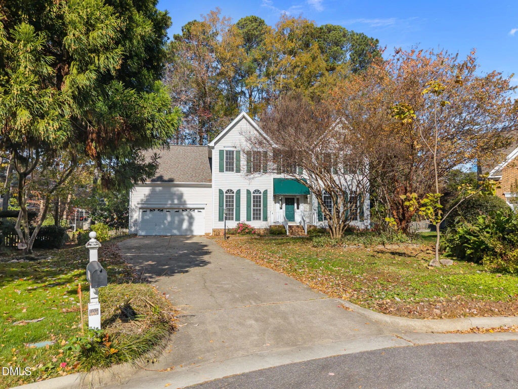 105 Aspen Hollow Court, Cary