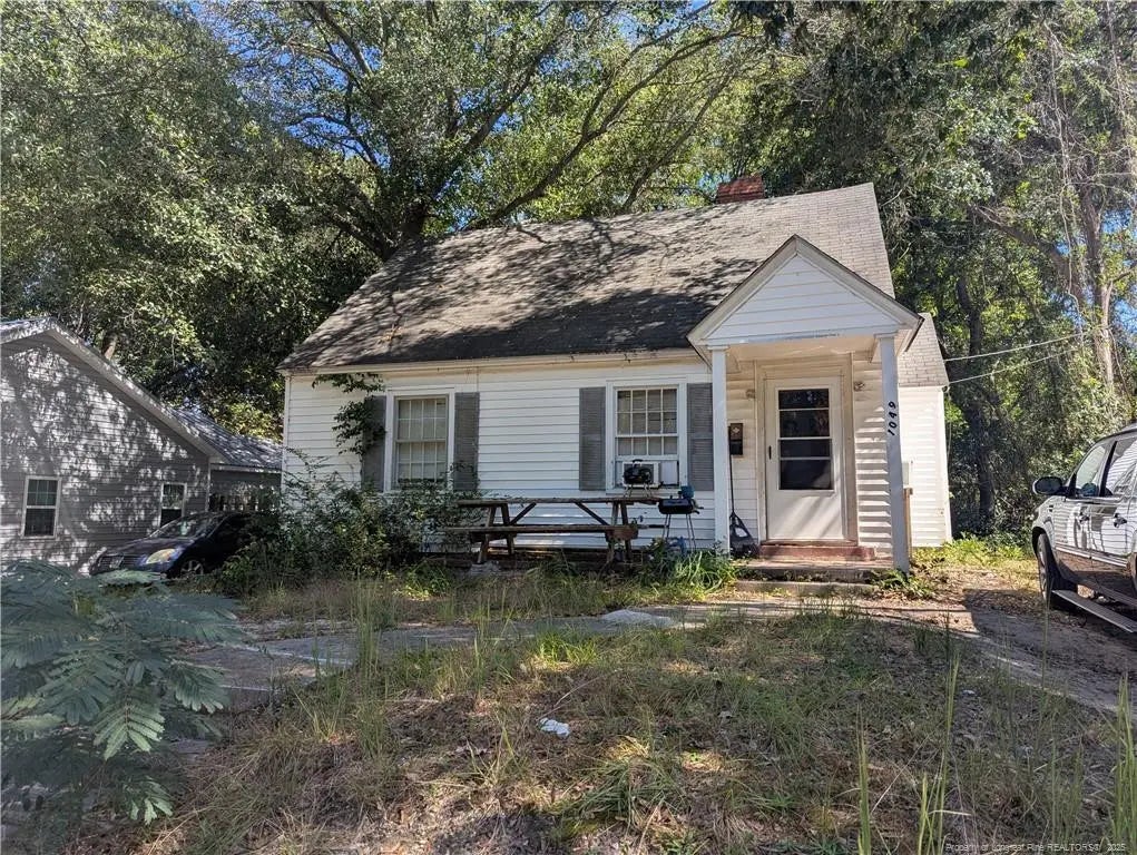 1049 Winslow Street, Fayetteville