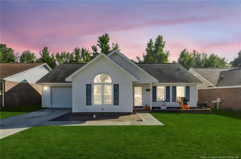 5917 Bloomsbury Drive, Fayetteville