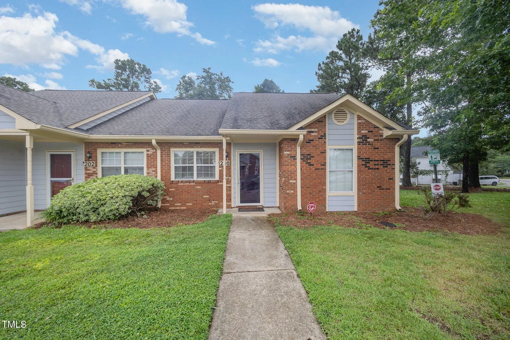 200 Old Spring Hill Lane, Fuquay Varina