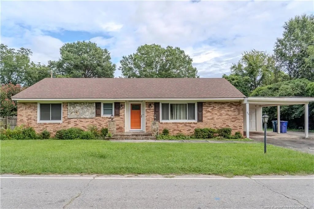 603 S Mckay Avenue, Dunn