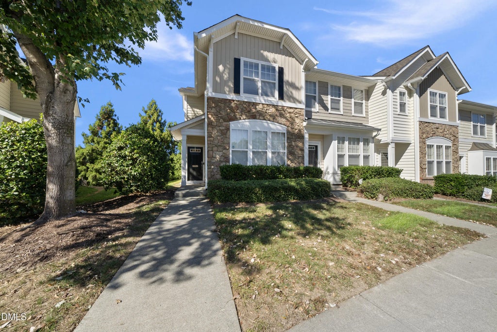 6025 History Trail, Raleigh