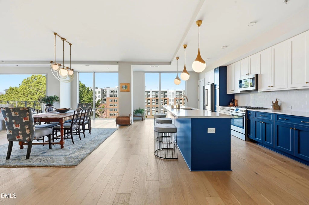 214 Hunt Street 503, Durham