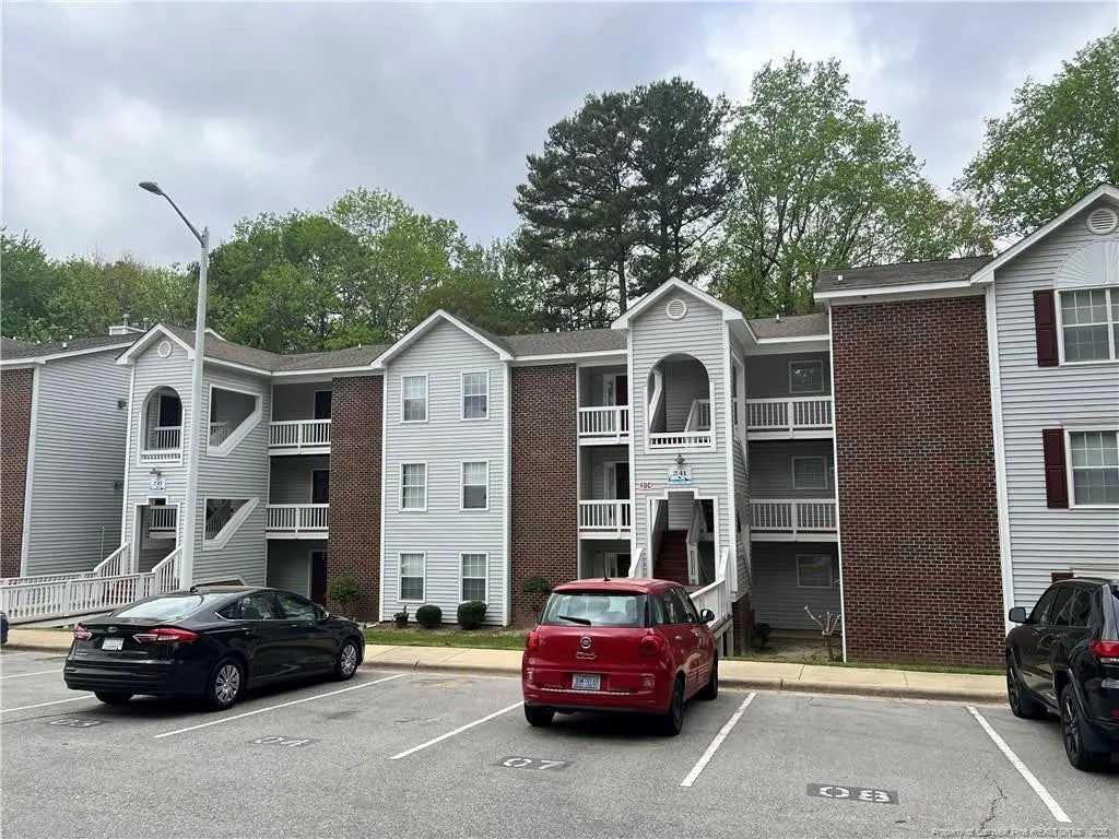 241 Waterdown Drive 11, Fayetteville