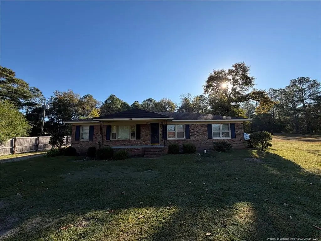 1837 Rim Road, Fayetteville
