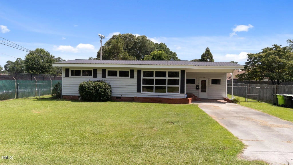 603 E Hill Street, Benson