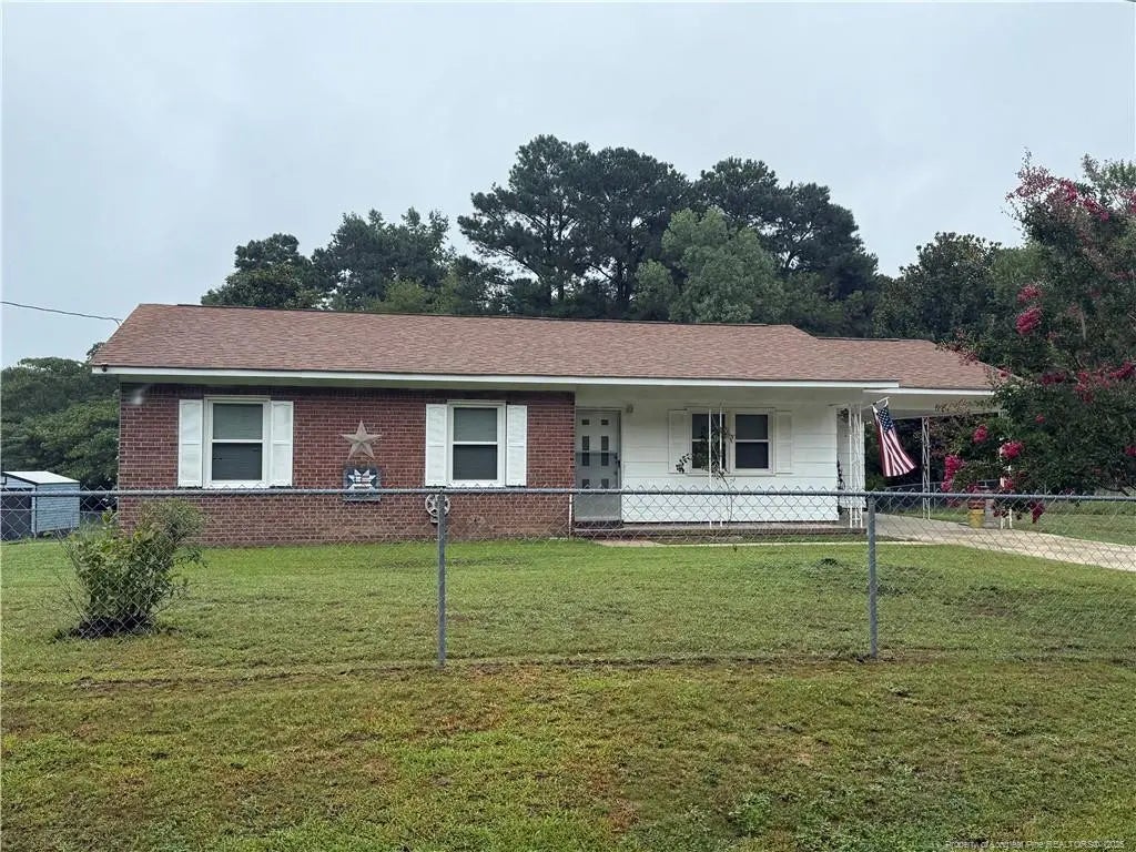 232 Hendrix Road, Raeford