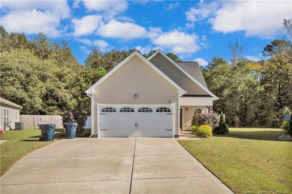 127 Cove Pl Place, Clinton