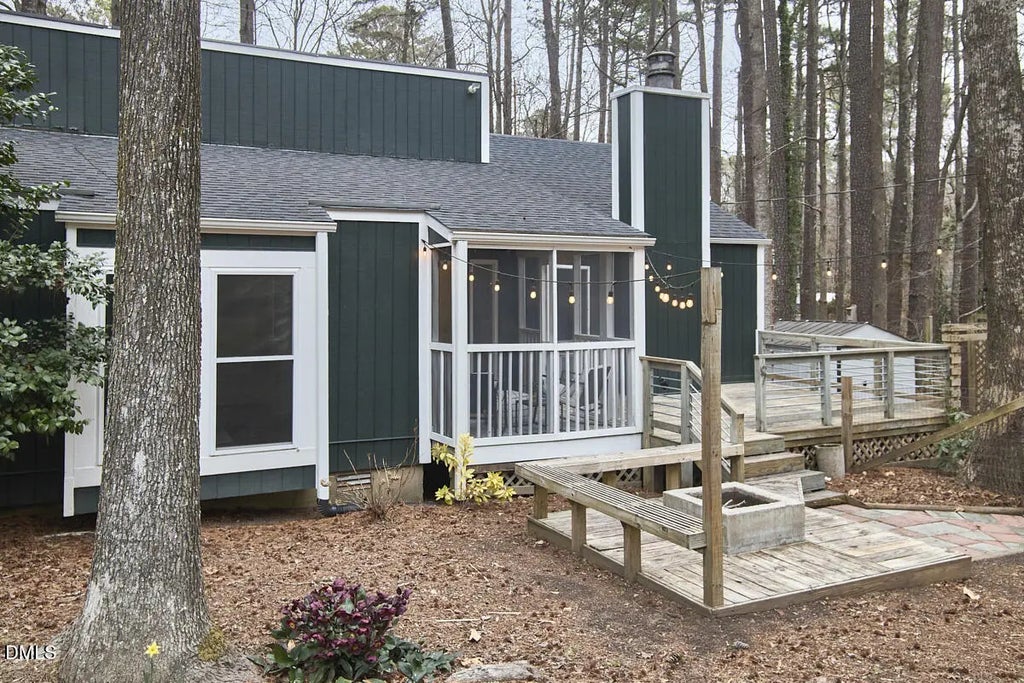 67 Willow Way, Chapel Hill