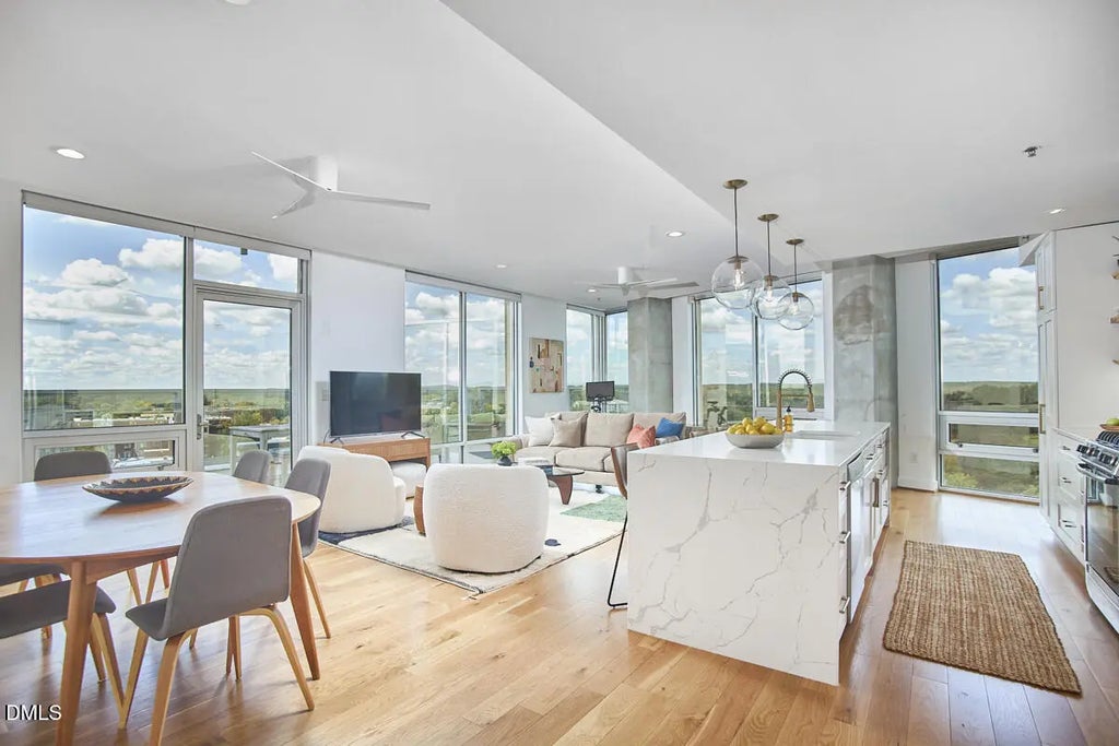 601 W Rosemary Street Unit 801, Chapel Hill