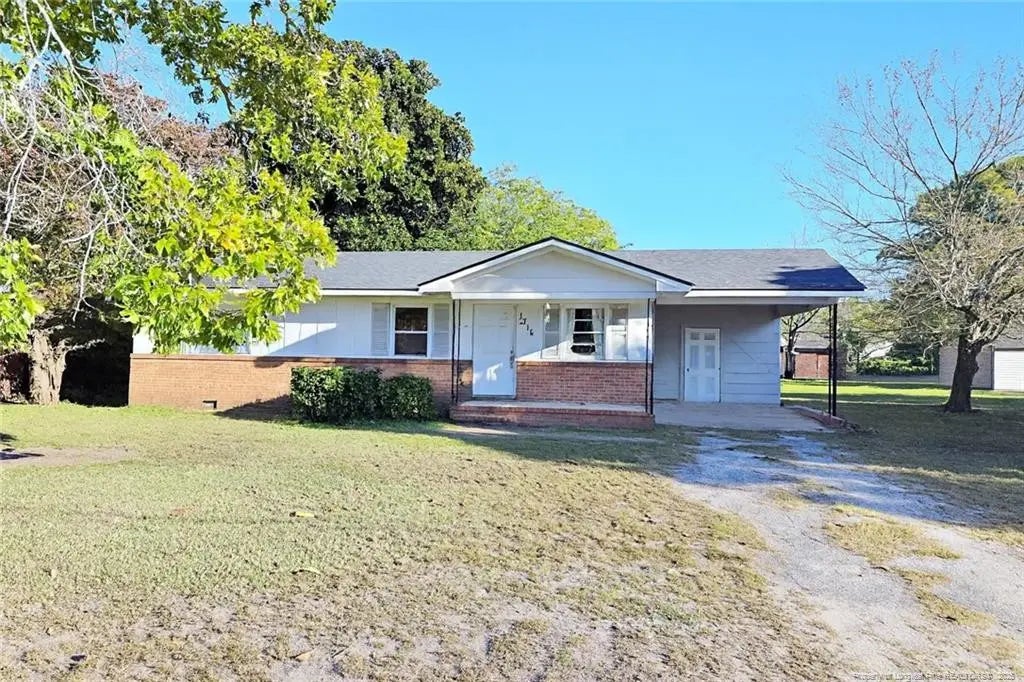 1716 Shaw Road, Fayetteville