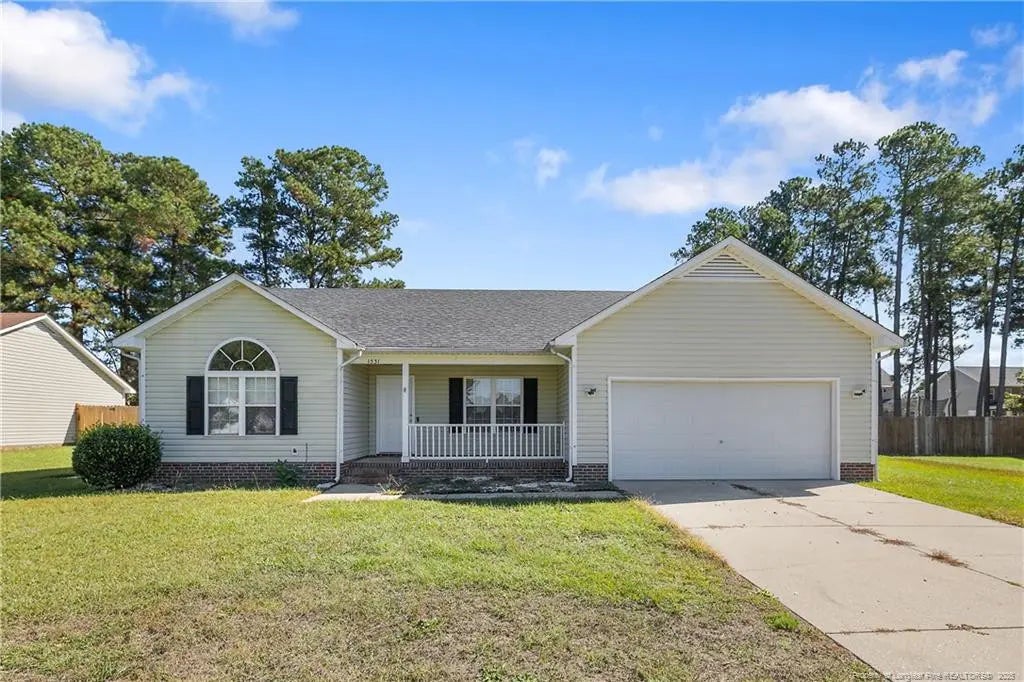 1531 Clan Campbell Drive, Raeford