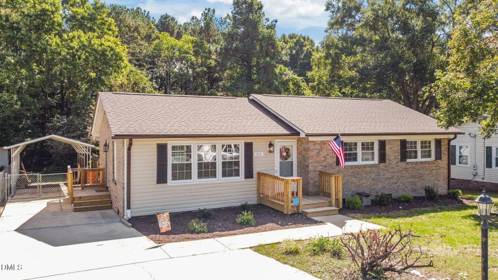 111 Ward Avenue, Oxford