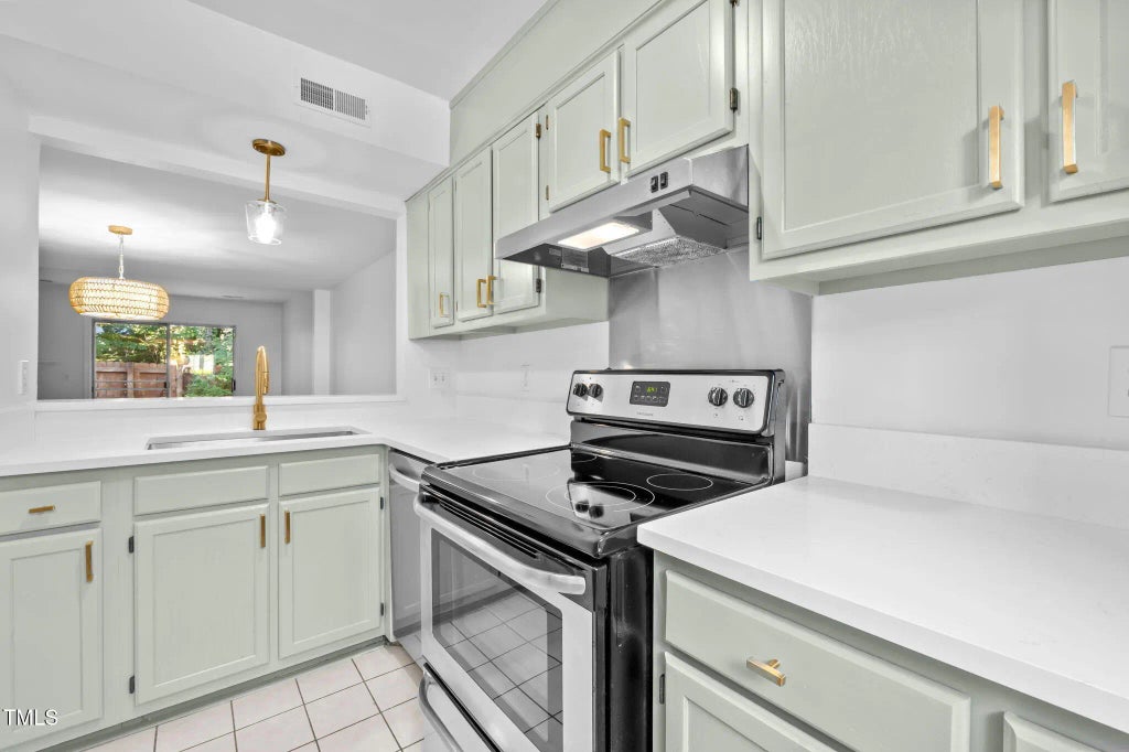 2235 Alpine Road, Durham