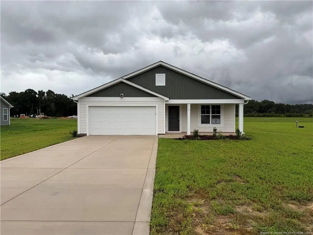 112 Dalton Drive, Lumber Bridge