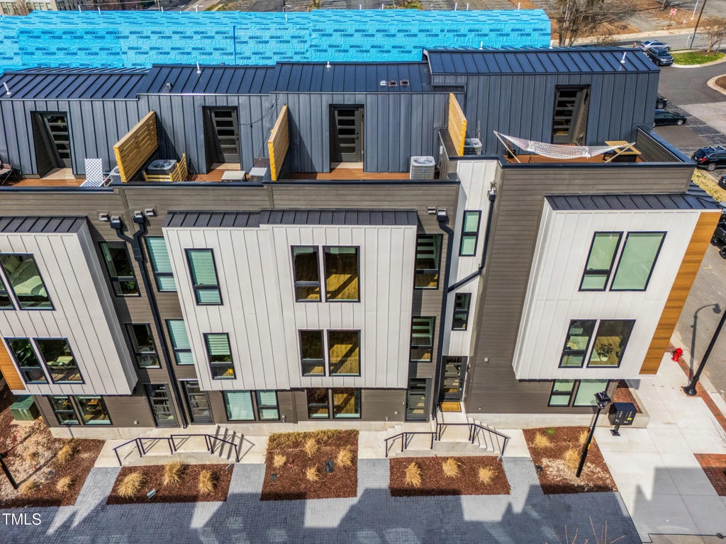 512 Gordon Street #303, Durham