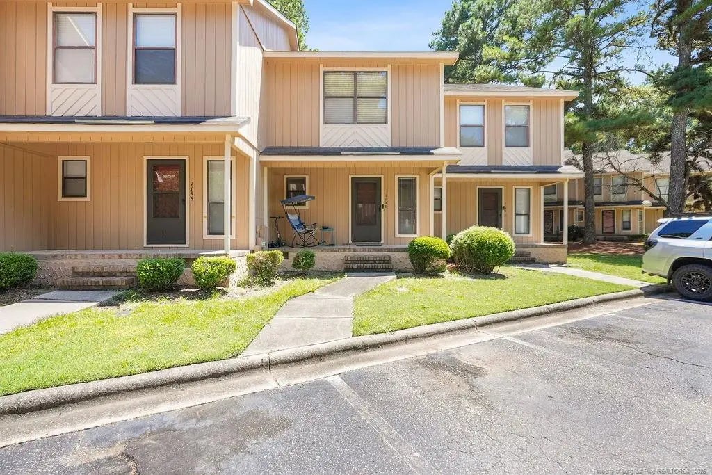 1194 Windham Court, Fayetteville