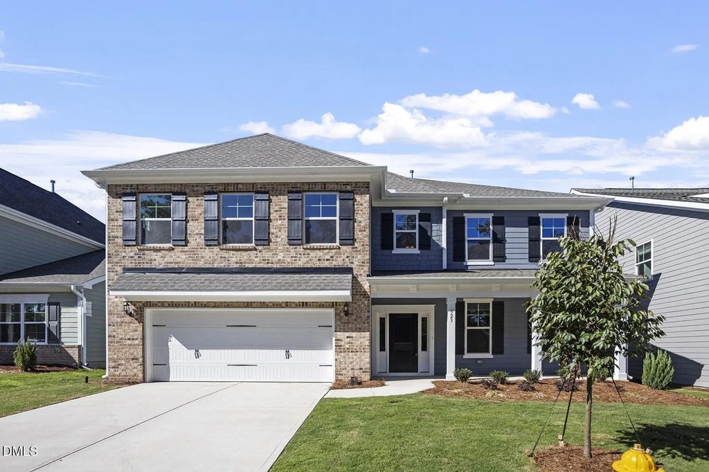 323 Augusta Pond Way 171, Raleigh