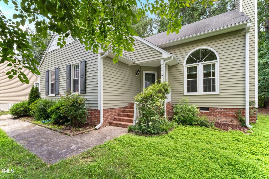 2416 Fields Of Broadlands Drive, Raleigh