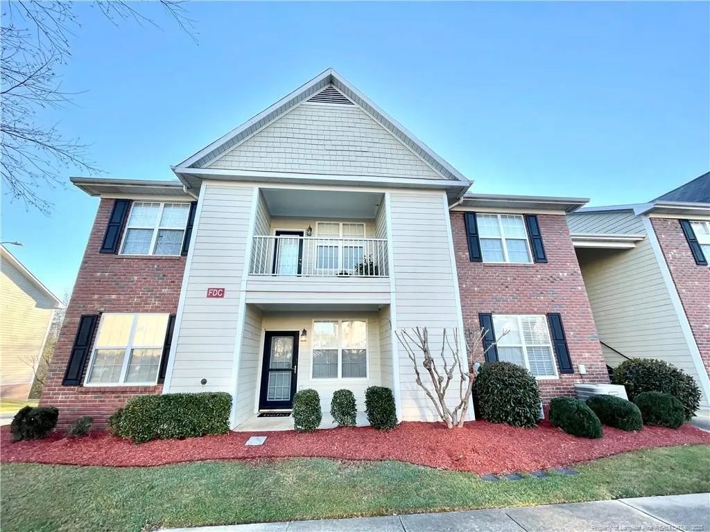 649 Brandermill Road 101, Fayetteville