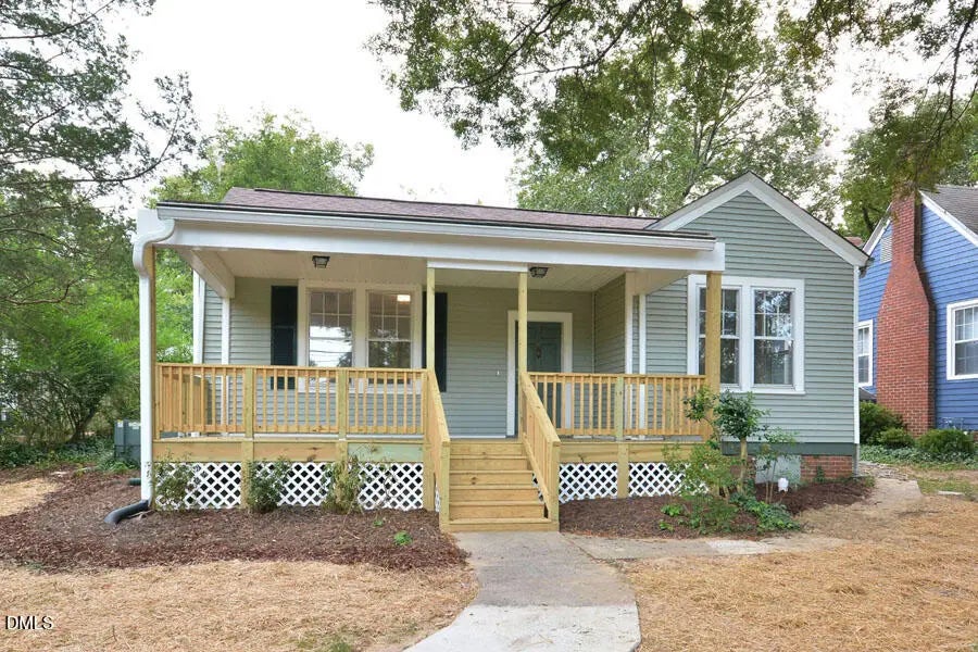 2307 Chapel Hill Road, Durham