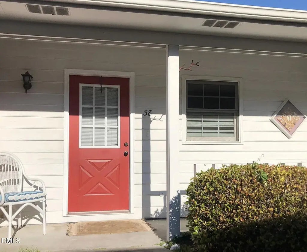 3905 Guardian Avenue I-38, Morehead City