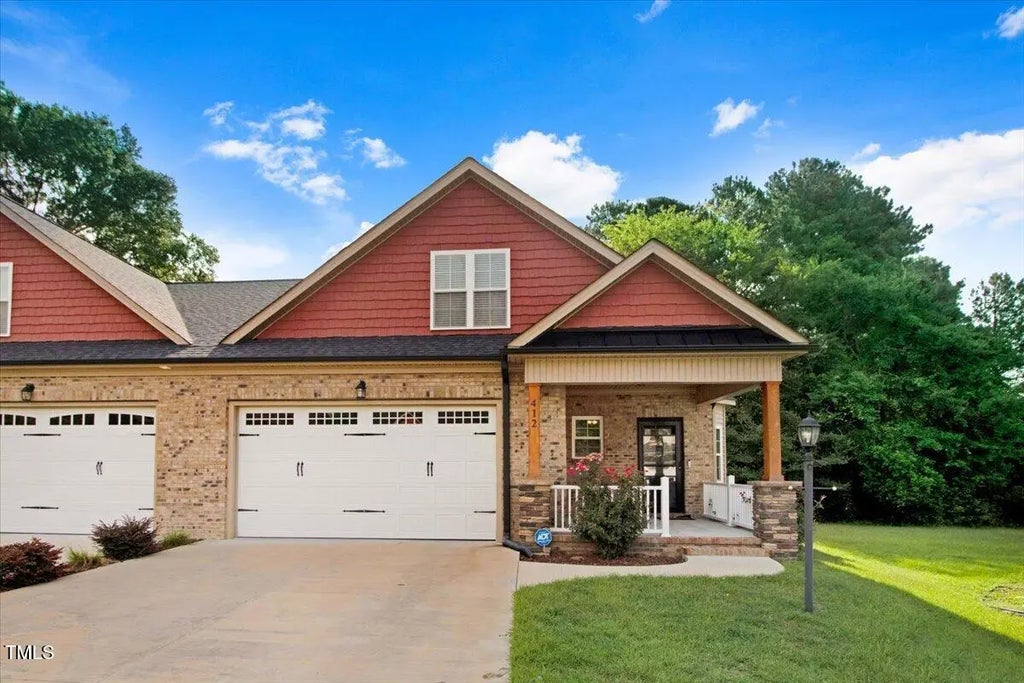 412 Taylor Place, Goldsboro