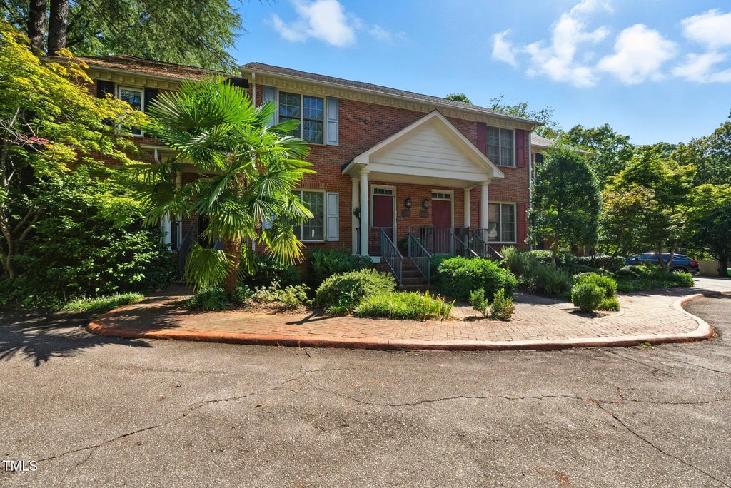 1403 Governors Court, Raleigh