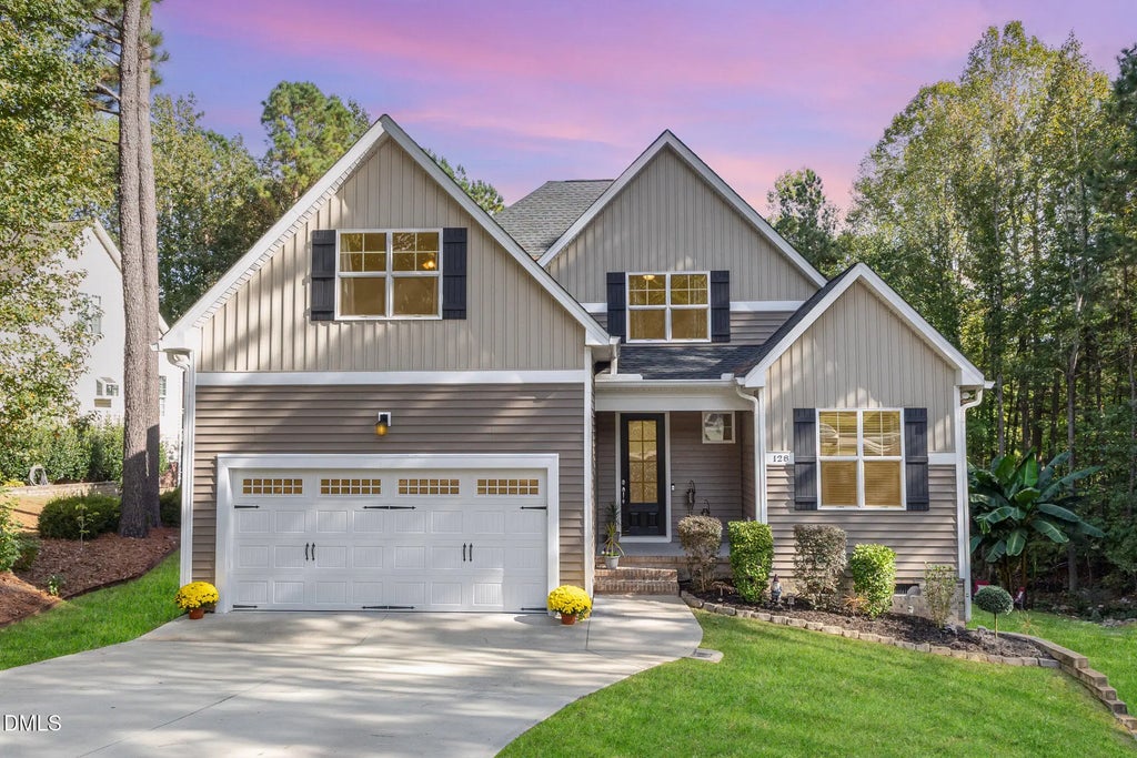 128 Waterleaf Place, Clayton