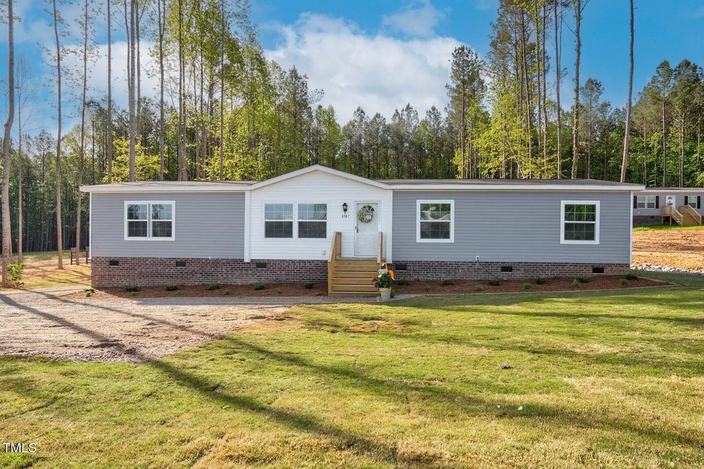 6167 Taylors Gin Road, Castalia