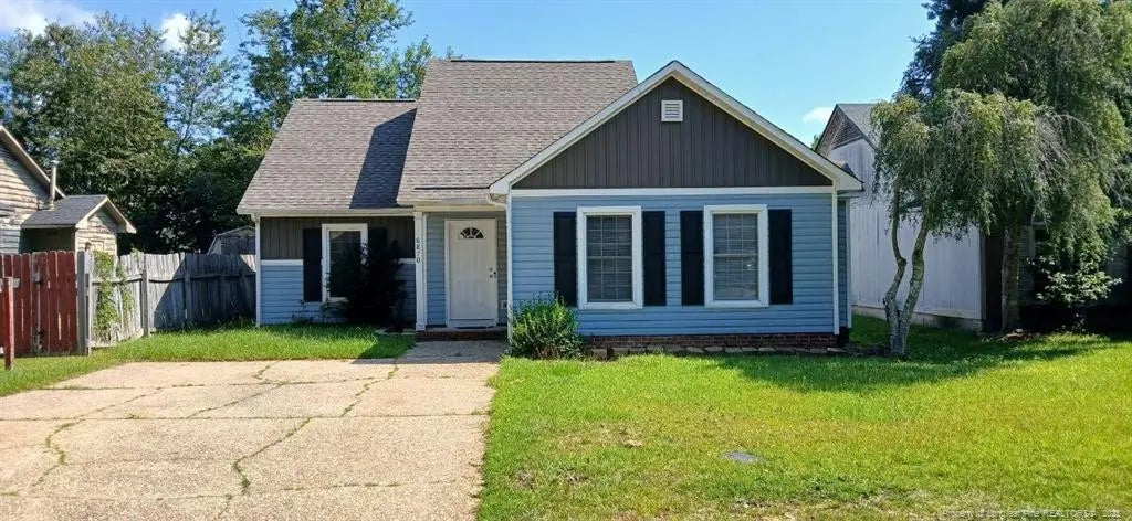 6870 Shawcross Lane, Fayetteville