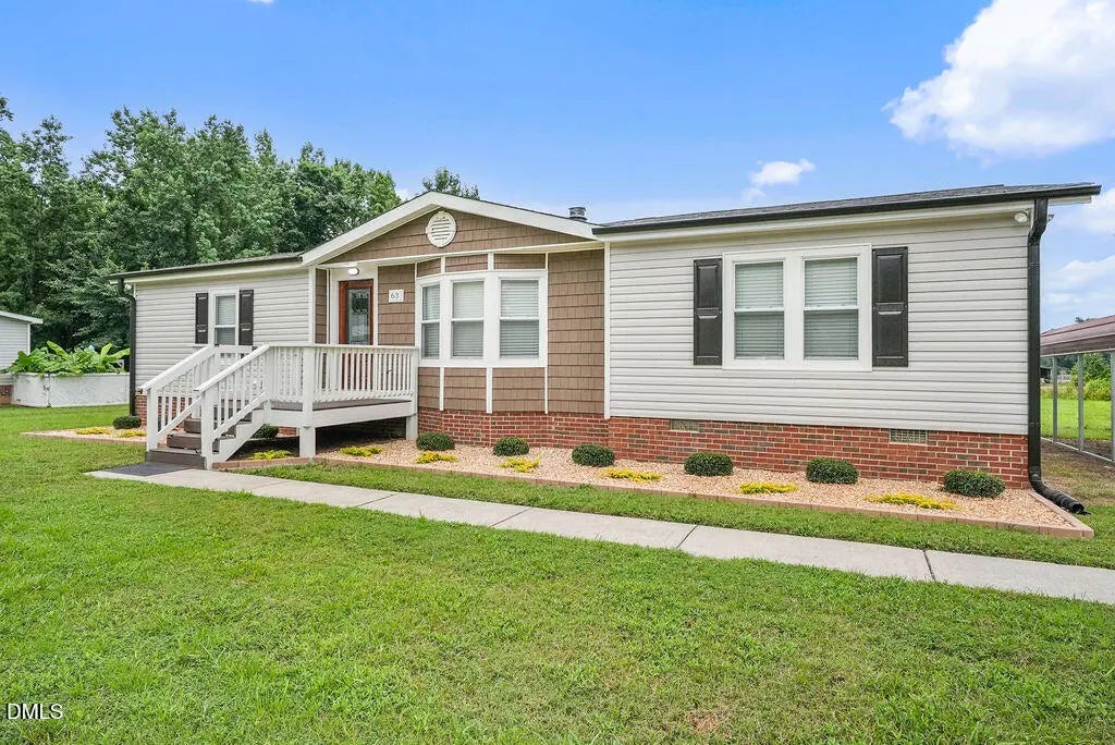 63 Carolina Drive, Angier