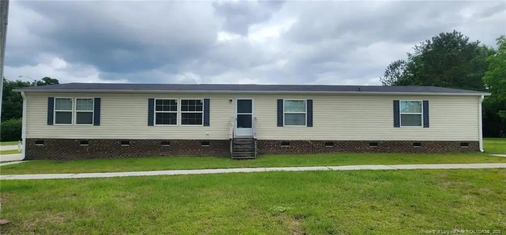 104 Hillcreek Drive, Parkton