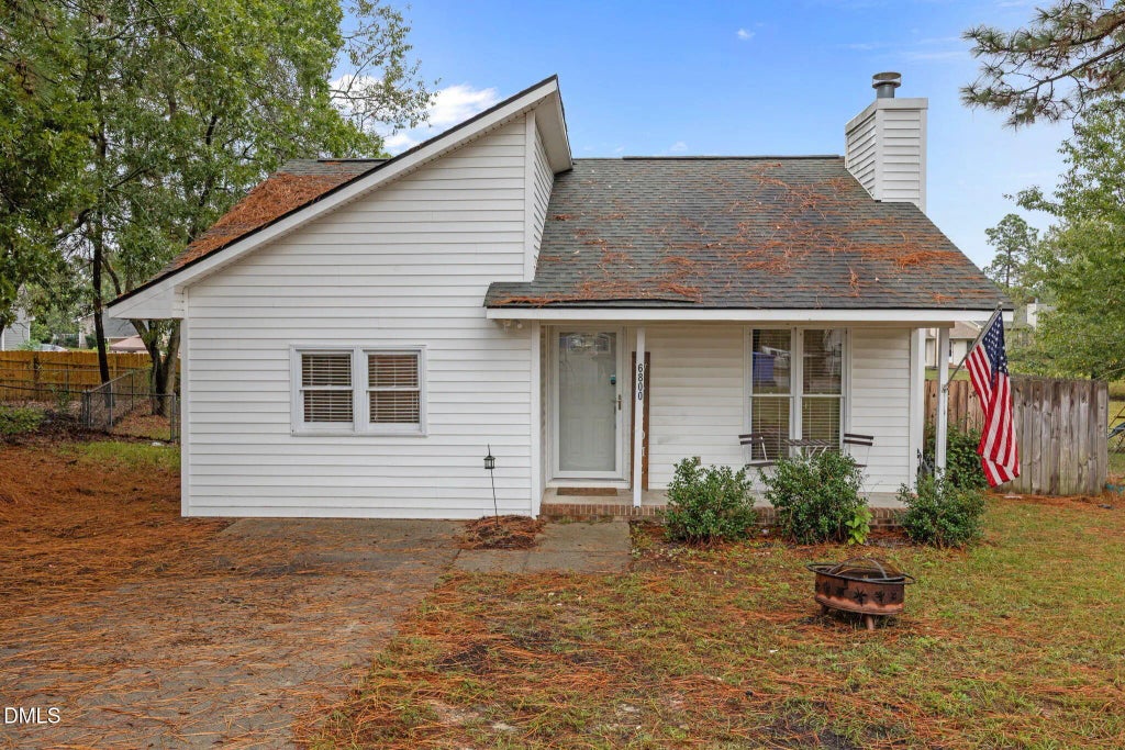 6800 Kingsgate Drive, Fayetteville