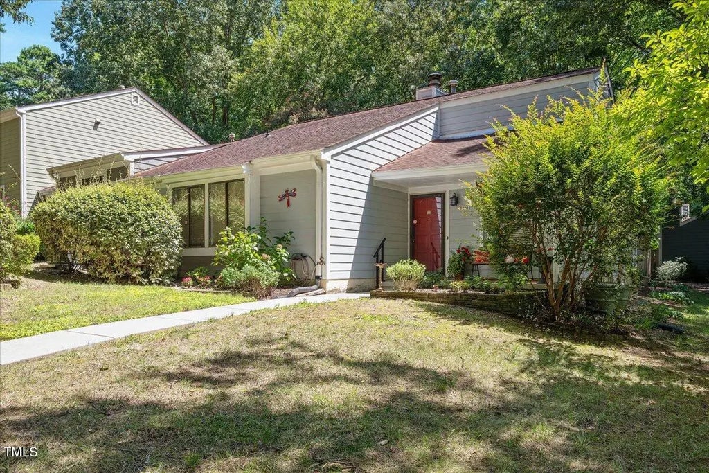 5838 Branchwood Road, Raleigh