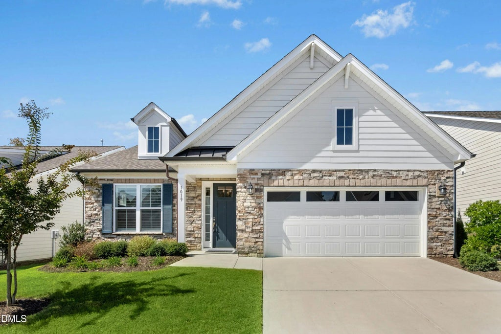 1019 Pondfield Way, Durham