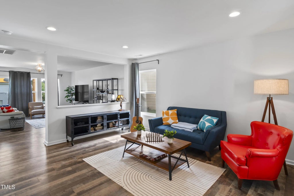 512 Magna Drive, Durham