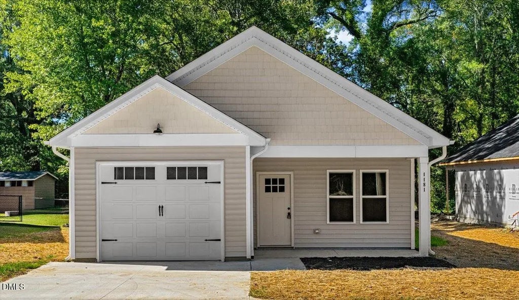 1181 Flora Avenue, Burlington