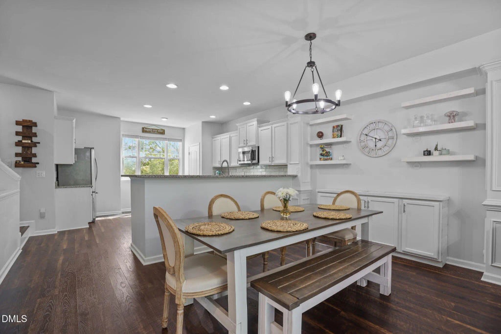 204 Irving Way, Durham