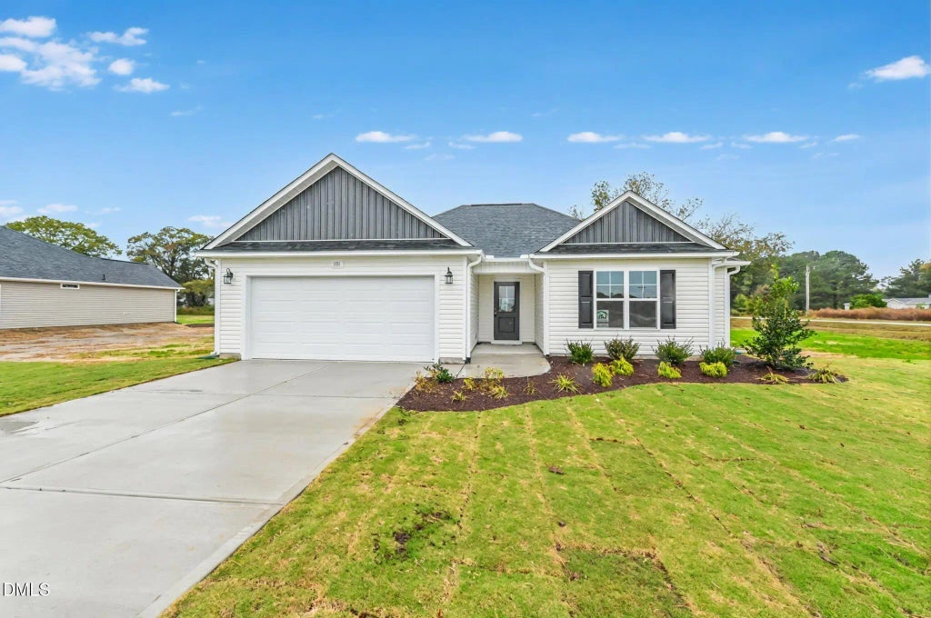 101 Hill Valley Drive (lot 64), La Grange