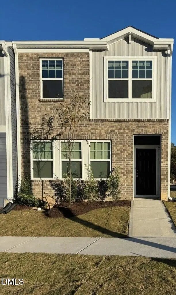 2131 Glen Crossing Drive, Durham