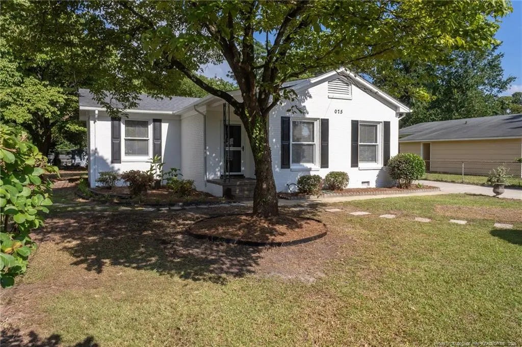 1075 Revere Street, Fayetteville