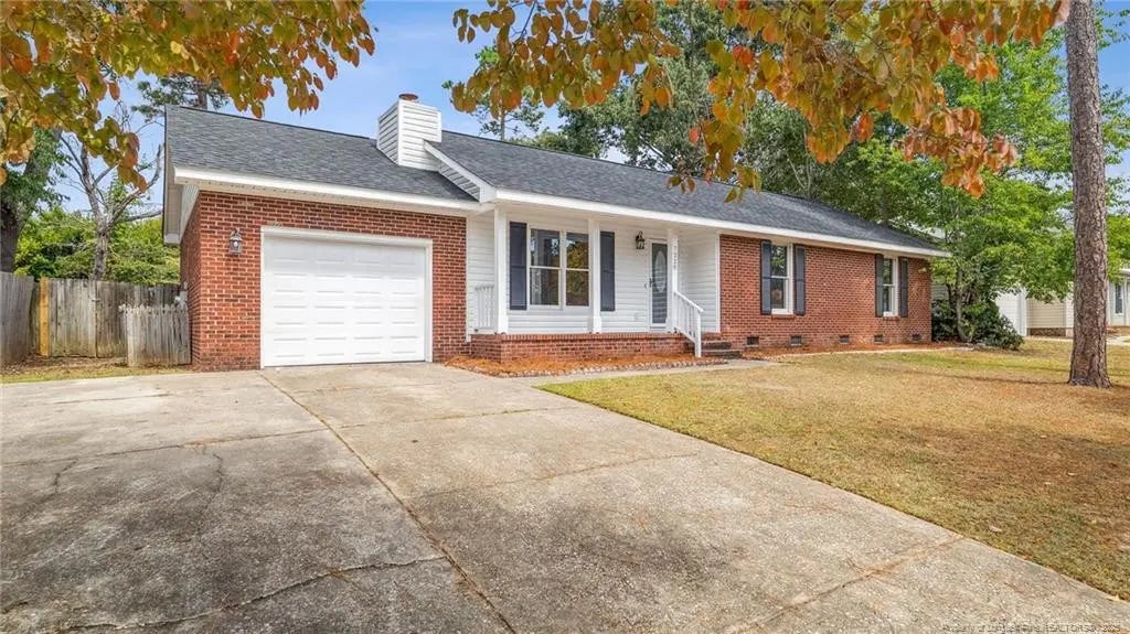 7220 Shady Grove Lane, Fayetteville