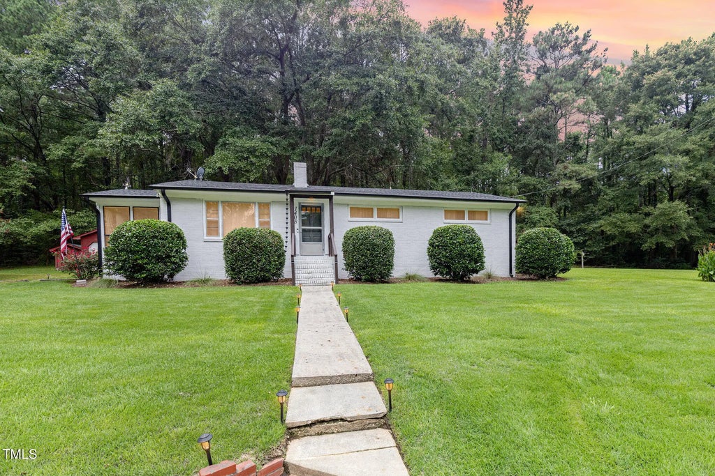 1408 S Main Street, Fuquay Varina