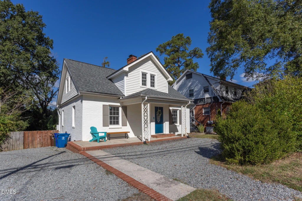 2930 Chapel Hill Road, Durham