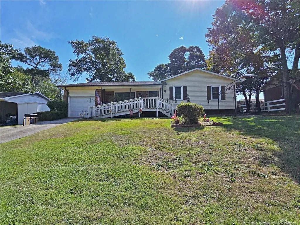 4737 Dominion Road, Fayetteville