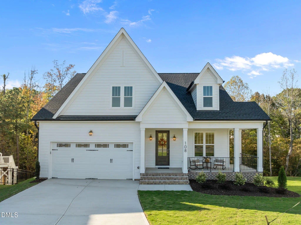 108 Pointe Park Circle, Holly Springs