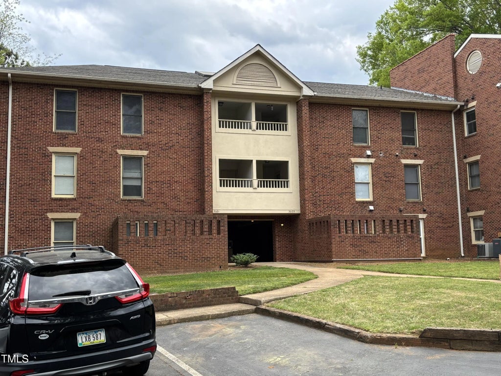 3601 Helix Court 301, Raleigh