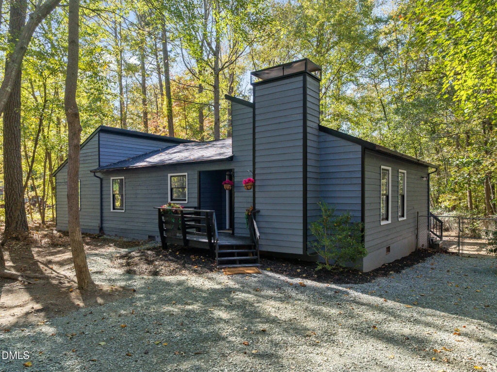 9909 Leslie Drive, Chapel Hill